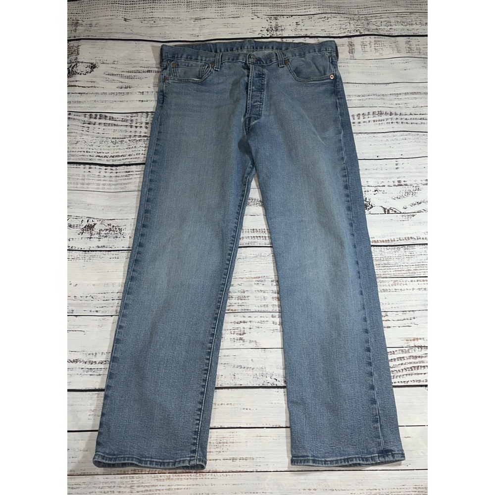 Levi's Blue Jeans Men's Denim 5-Pockets Zip Fly Medium Wash Outdoor 36x30 Cowboy